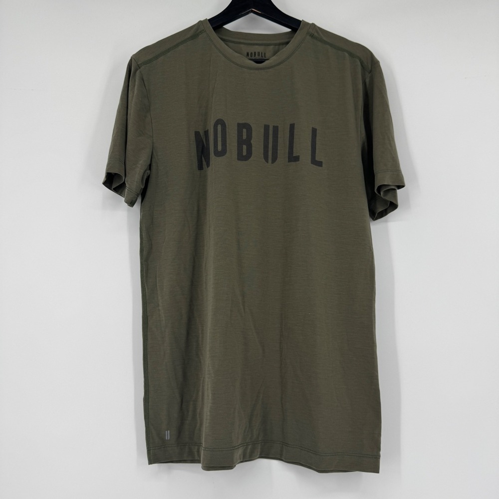 NOBULL Mens Training T-Shirt Medium Olive Green Gym Workout Logo Graphic Tee